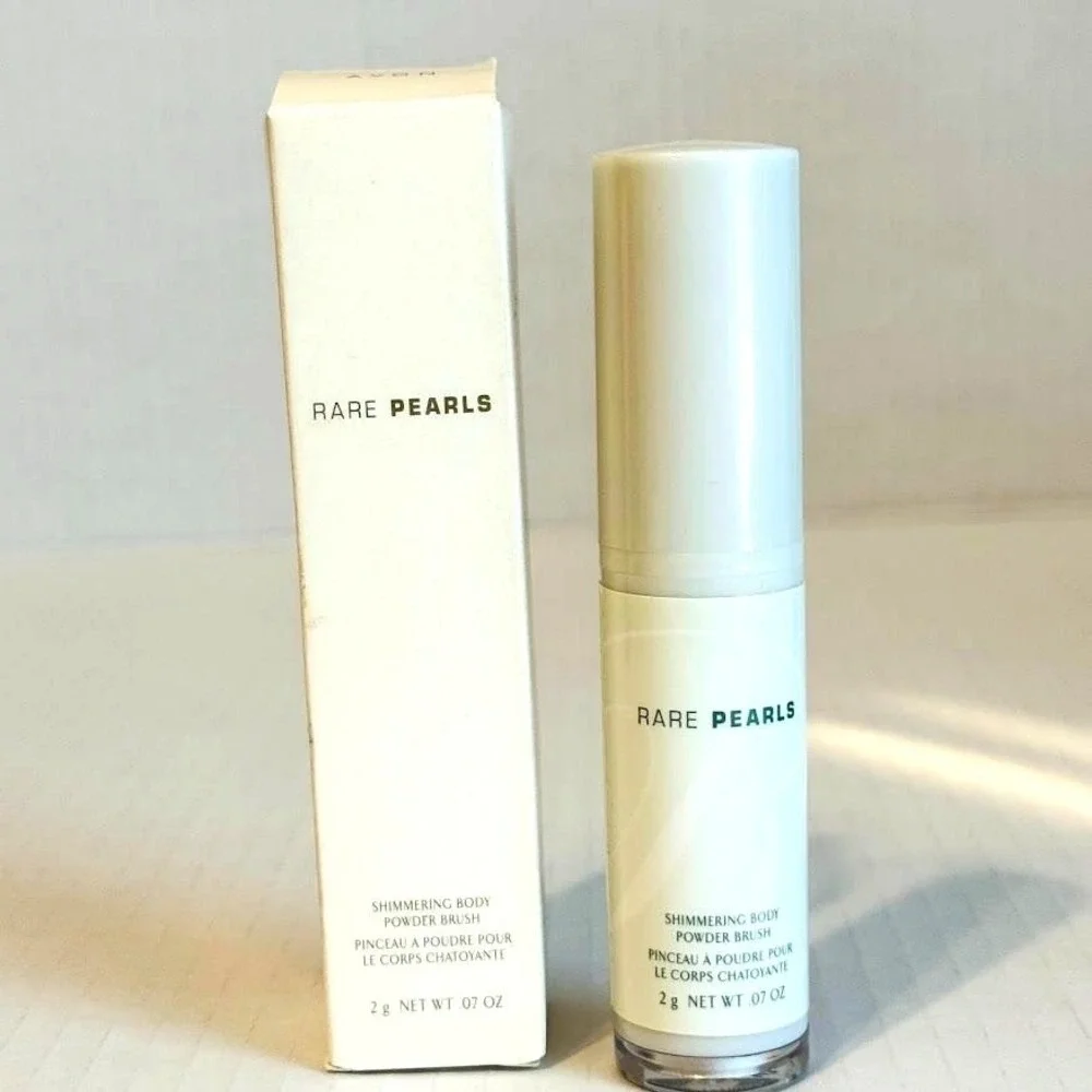 Avon Rare Pearls Shimmering Body Powder Brush 0.07 Oz